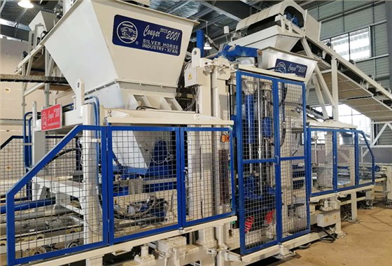 新型環保透水磚機器