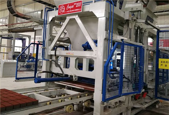 透水磚生產線設備