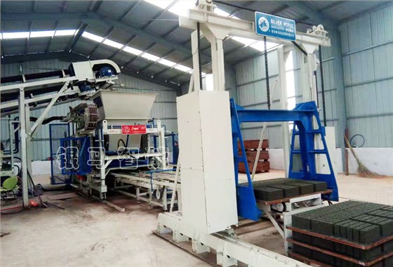 免燒磚制磚機(jī)器