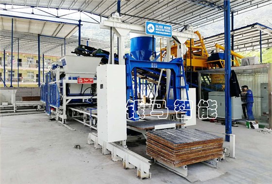 便道磚生產設備：免燒磚機轉型升級的目標是價值定位！