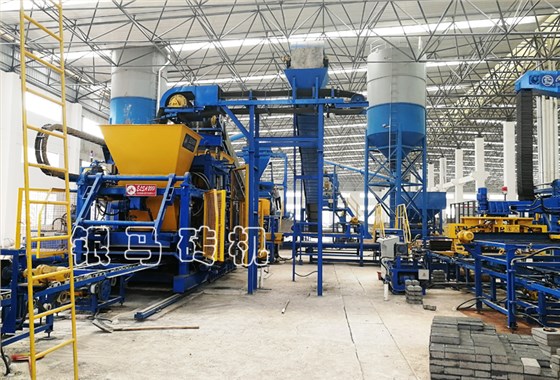 植草磚制磚機：透水磚機秉承綠色智能制造，持續(xù)長久發(fā)展！