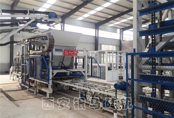 砌塊磚機要向農村發展 彌補墻體材料短板