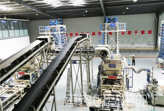 空心砌塊磚機：建筑垃圾循環再生，打造民企&ldquo;智造&rdquo;標桿！