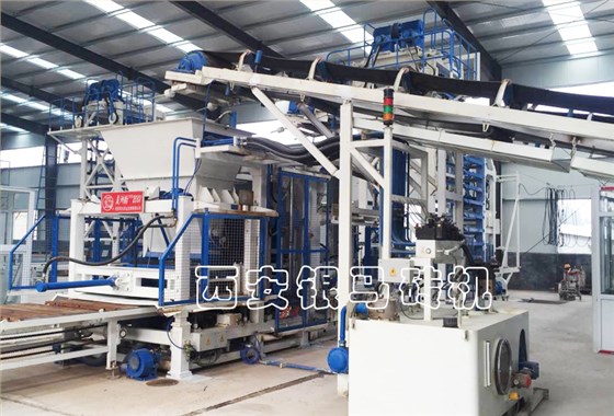 銀馬新型透水磚機(jī)生產(chǎn)線：三十載砥礪拼搏，九萬里內(nèi)外馳名！