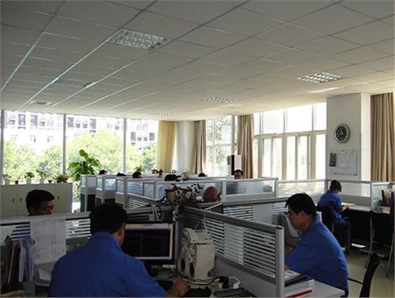 銀馬磚機研發部門