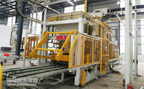 透水磚制磚機(jī)