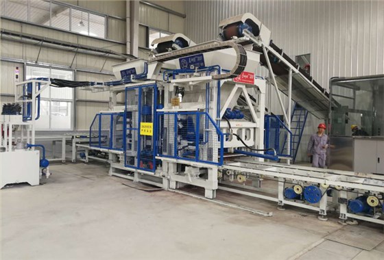 生態(tài)透水磚設(shè)備