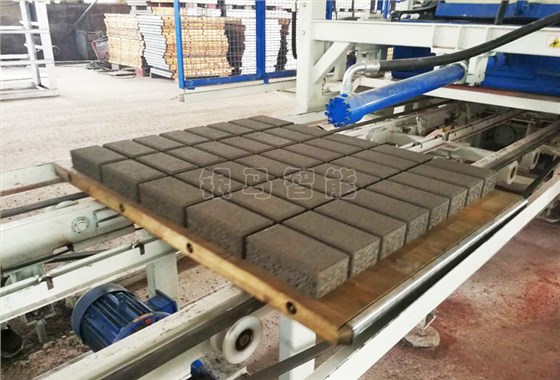 大型免燒磚設備：功能特點就是制品質量