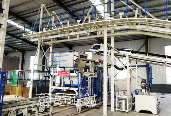 PC磚生產機械：經濟被按暫停建，企業如何重新突圍？