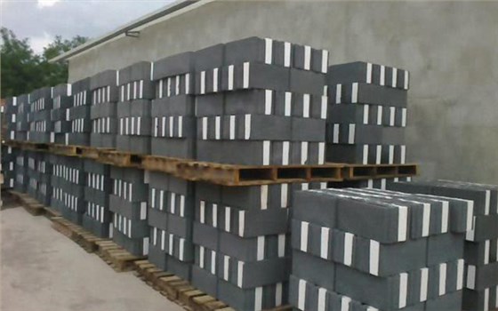 夾聚苯砌塊生產線設備