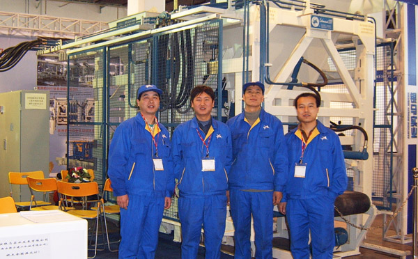 智能磚機廠家:把工作做到全面,把服務做到滿意 智能磚機廠家:把工作做到全面,把服務做到滿意