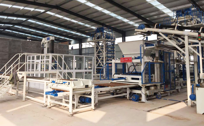 建筑垃圾制磚機將建筑垃圾“變身”綠色環保墻材