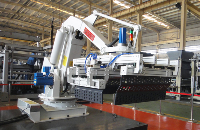 豹Ⅱ牌重載坐標(biāo)式碼垛機(jī)器人 豹Ⅱ牌重載坐標(biāo)式碼垛機(jī)器人