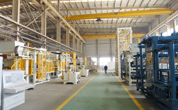 空心免燒磚機廠家分析行業發展趨勢