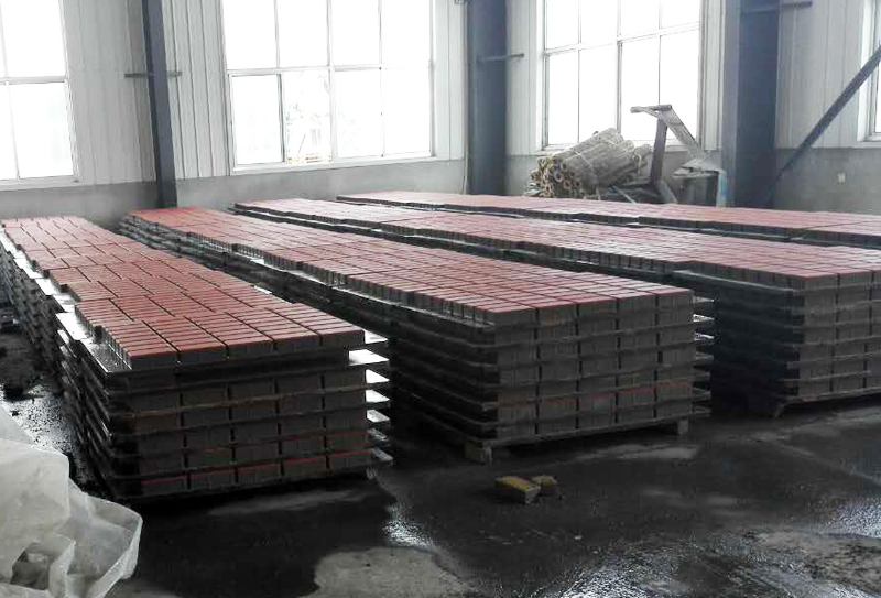 透水磚磚機調整自身適應市場生存