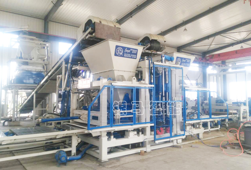 工業固廢制磚機