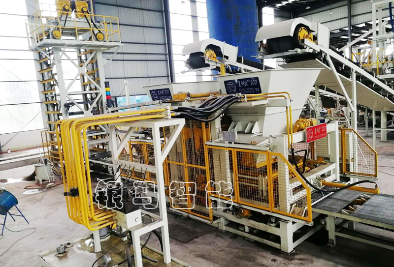 全自動水泥磚機器調節閥外泄應該怎么處理