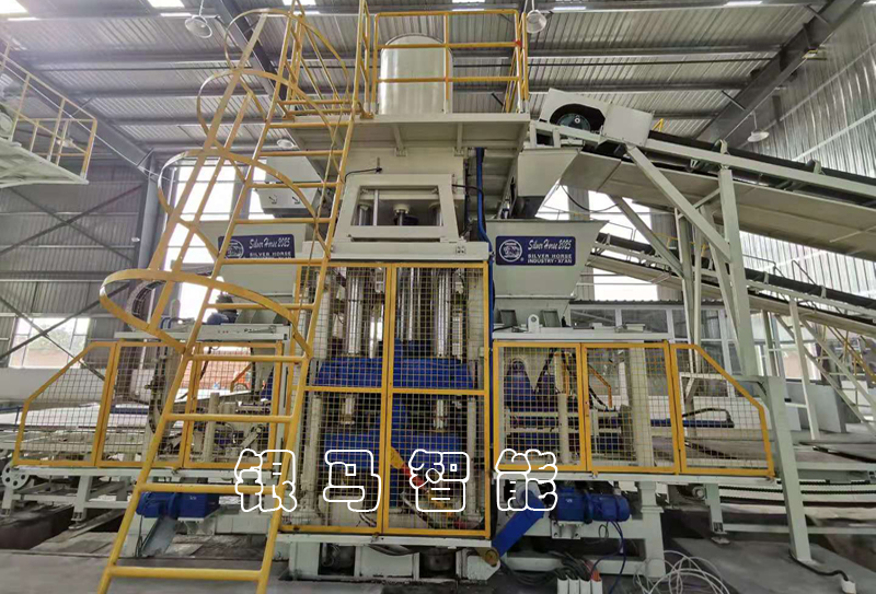 廣場磚機設備:砌塊磚機建筑垃圾再生中的綠色產業線! 廣場磚機設備:砌塊磚機建筑垃圾再生中的綠色產業線!