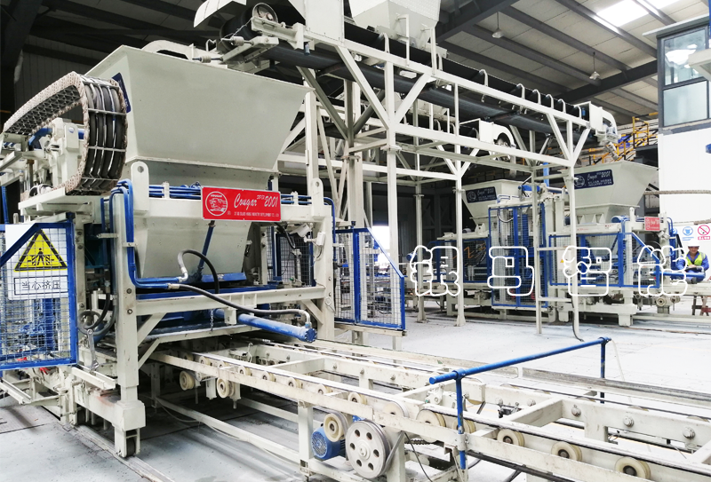 建筑垃圾透水磚生產(chǎn)線不當(dāng)操作帶來(lái)的影響與處理方案 建筑垃圾透水磚生產(chǎn)線不當(dāng)操作帶來(lái)的影響與處理方案