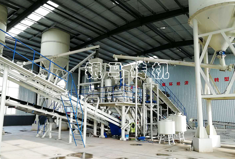 鐵尾礦制磚設備：免燒磚機發展是將用戶需求轉化為滿意度！