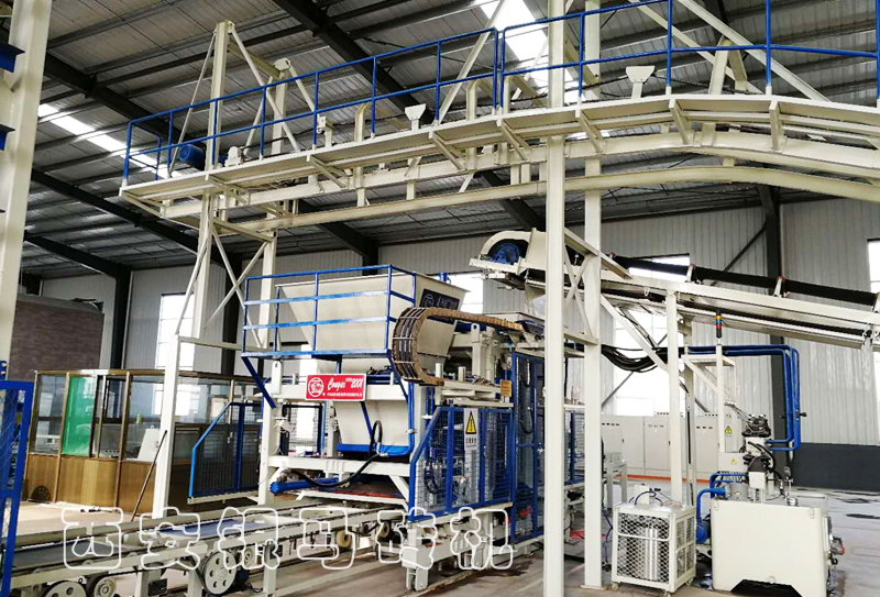 自動(dòng)磚機(jī)設(shè)備生產(chǎn)線：如何讓透水磚機(jī)械設(shè)備平穩(wěn)度過(guò)高溫夏季？