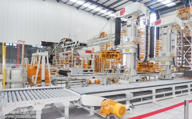 如何看待透水磚機械設備行業新一輪的發展趨勢