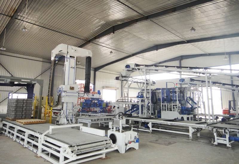 節能減耗持續創新成透水磚磚機未來的主要發展核心