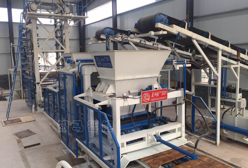 PC仿石磚機：玩不轉的軸承，玩不轉的安裝方式