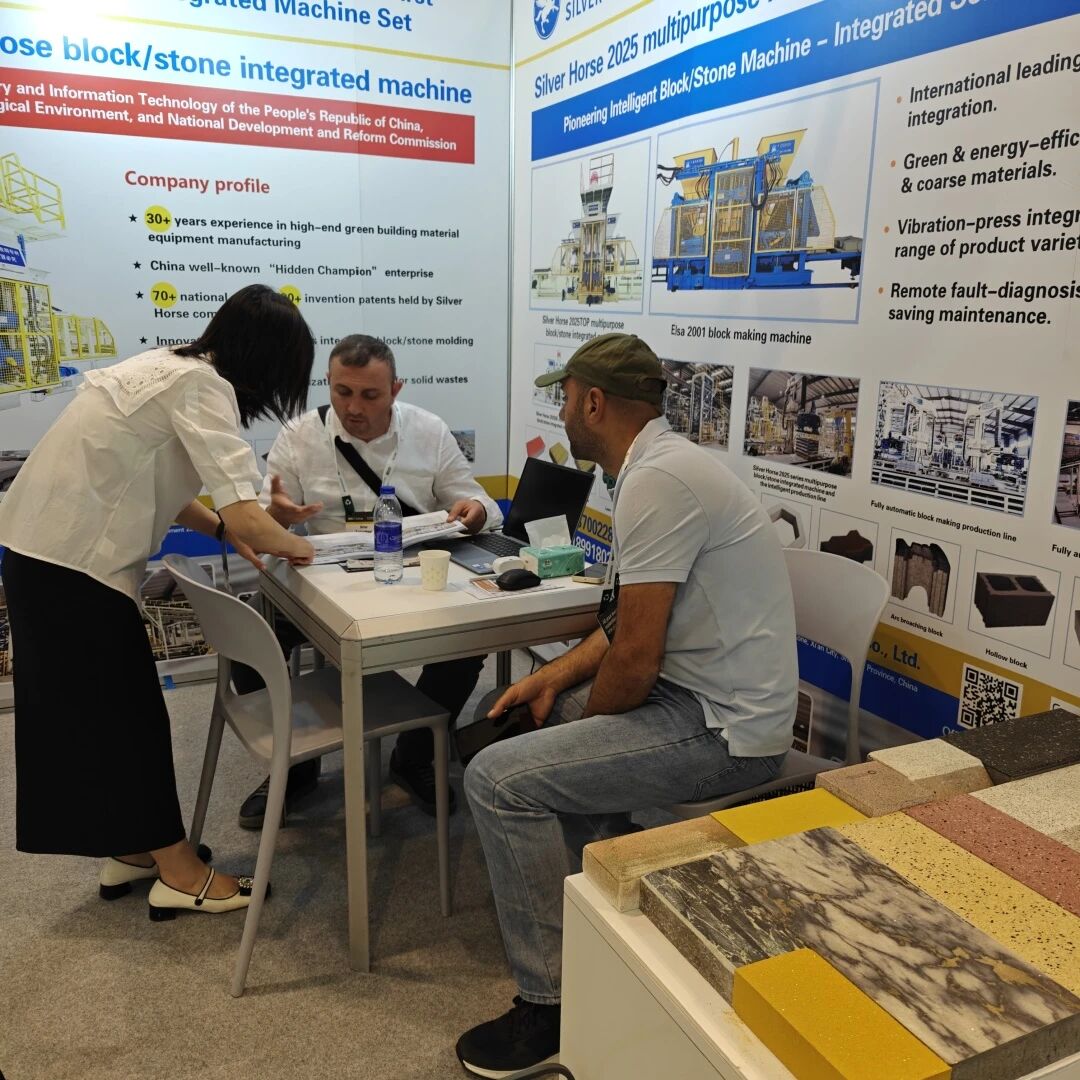 西安銀馬亮相迪拜國際建材展，積極拓展全球市場